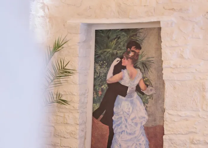 Opera לינה וארוחת בוקר