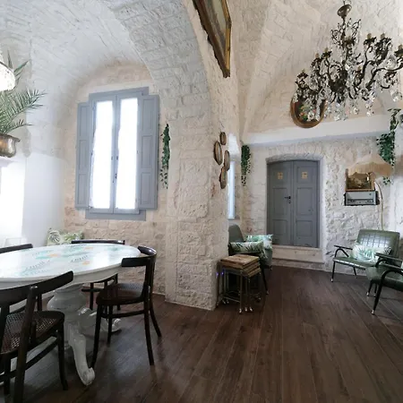 B&B Opera 로코로톤도