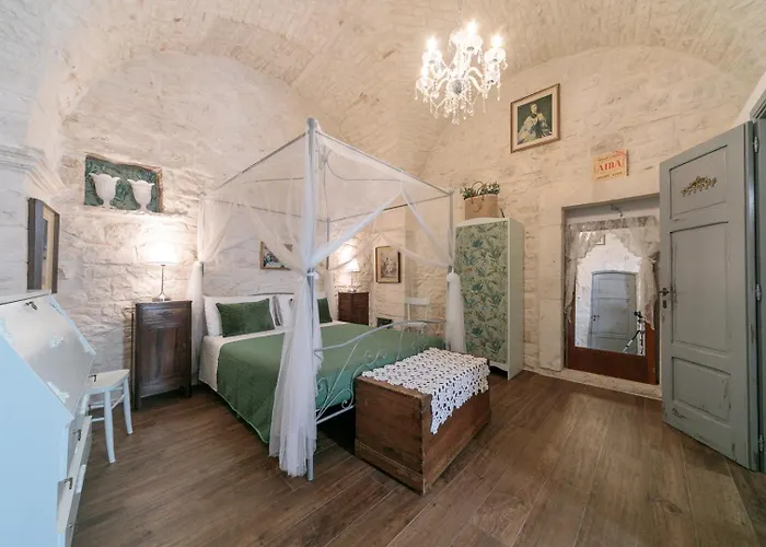 Opera Bed & Breakfast *