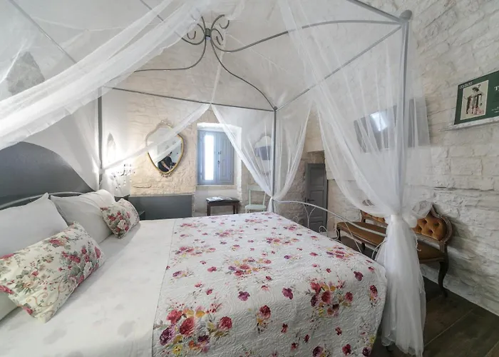 Opera Bed & Breakfast