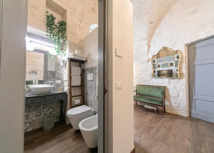 Opera Bed & Breakfast *