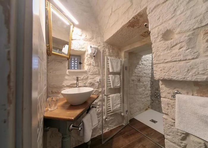 Opera Bed & Breakfast *