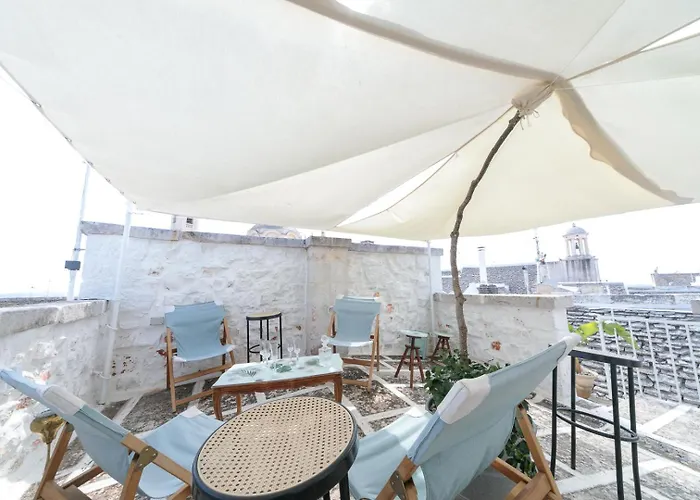 Bed & Breakfast Opera